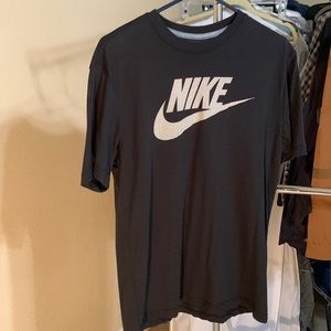 Nike athletic t shirt